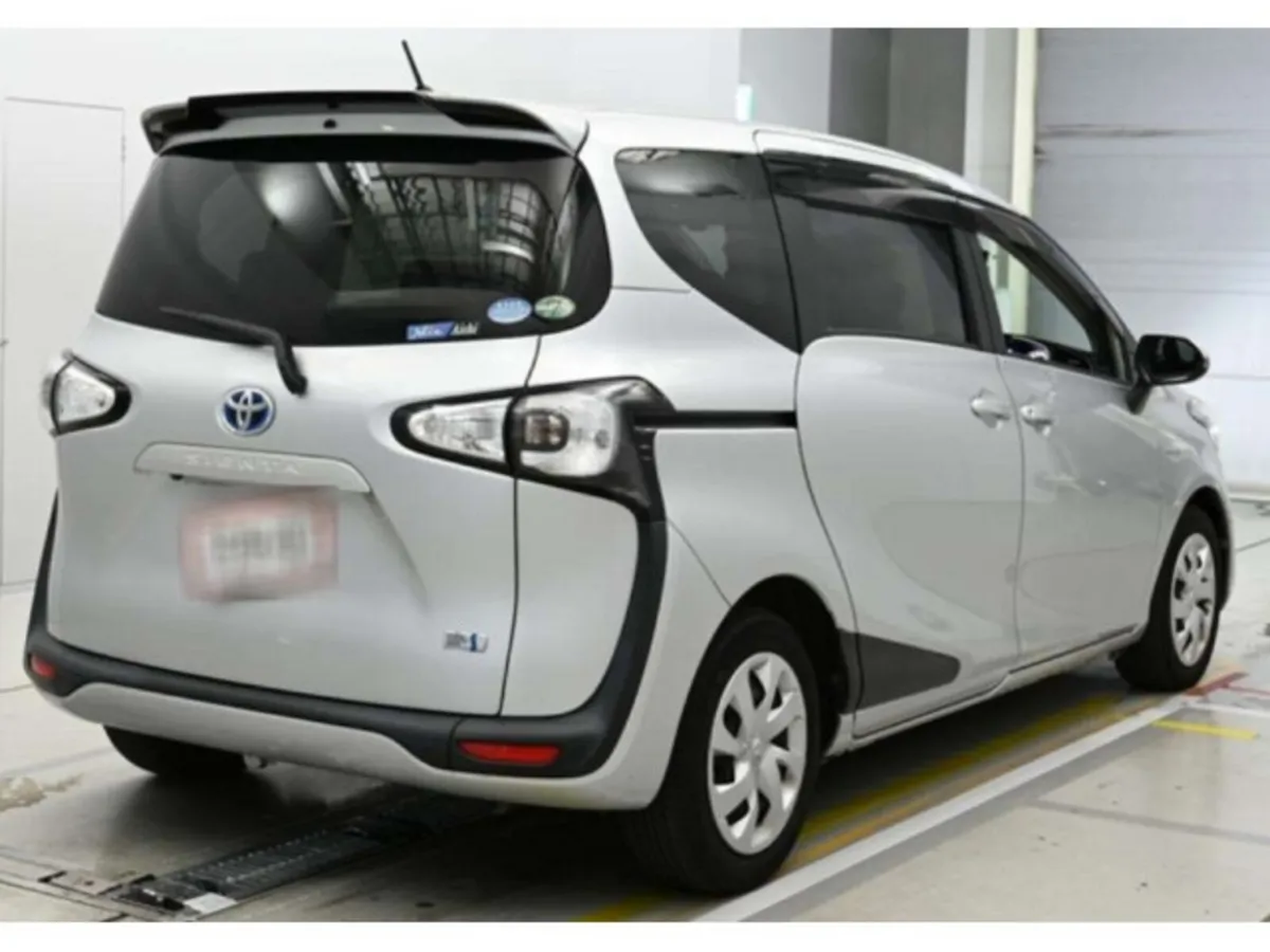 Toyota Sienta 1.5 Hybrid Petrol Auto - Image 2