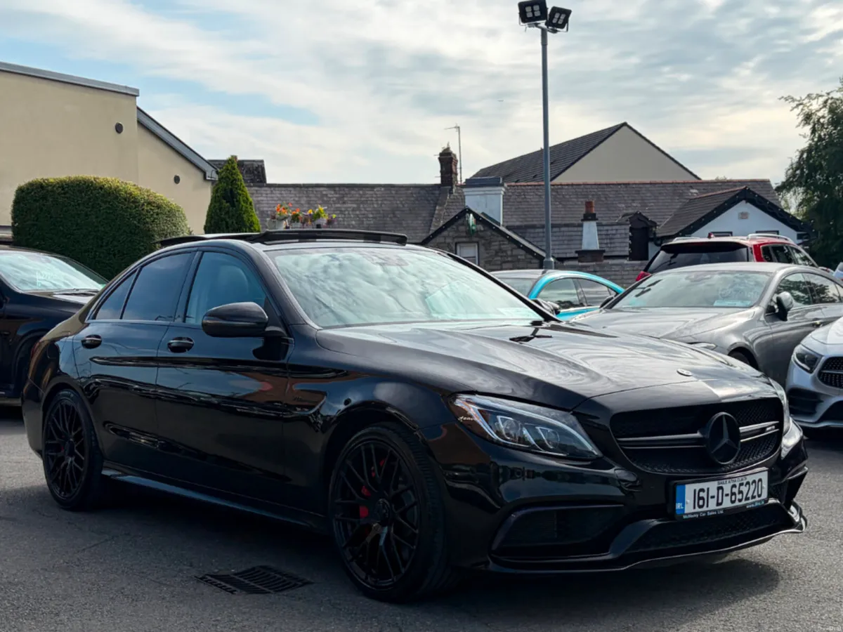 Mercedes-Benz C-Class C63 AMG Premium auto *Huge S - Image 3