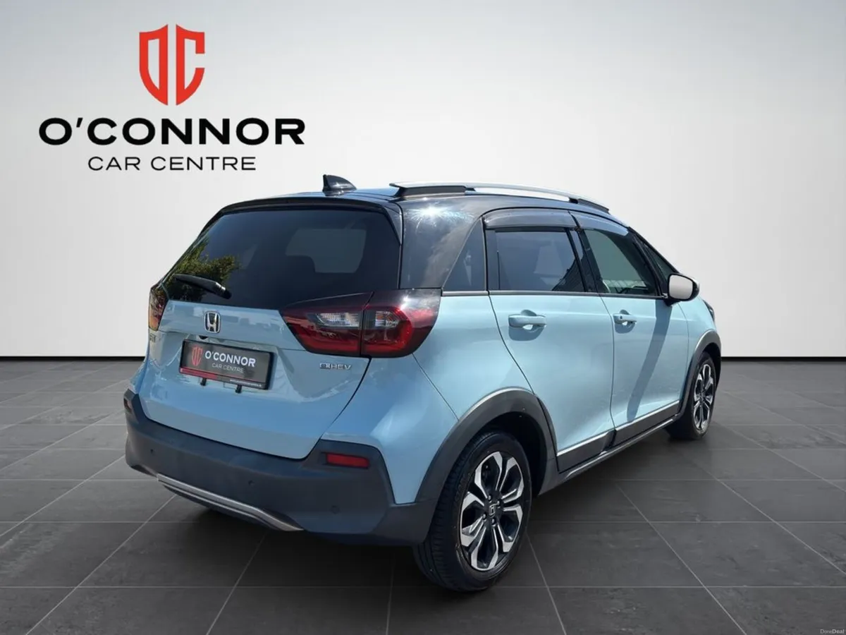 Honda Fit FIT CROSSTAR The Hatchback That Thinks I - Image 6