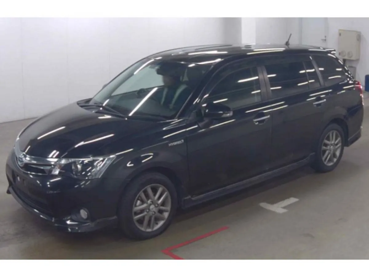 Toyota Corolla 1.5 Corolla Fielder Petrol Hybrid A - Image 1