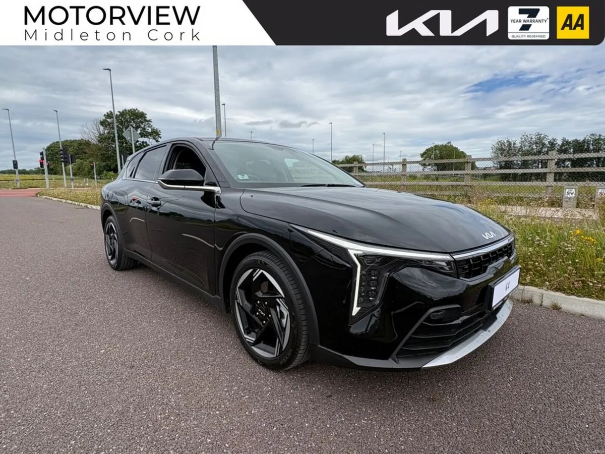 Kia K4 K3 spec, **3.9% finance** **7 YEAR WARRANTY - Image 4