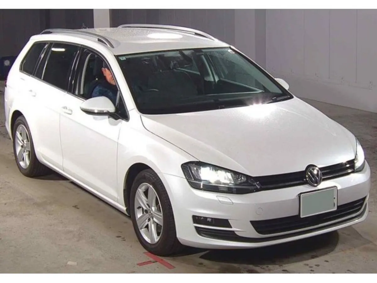 Volkswagen Golf 1.2 Estate Petrol Auto - Image 2