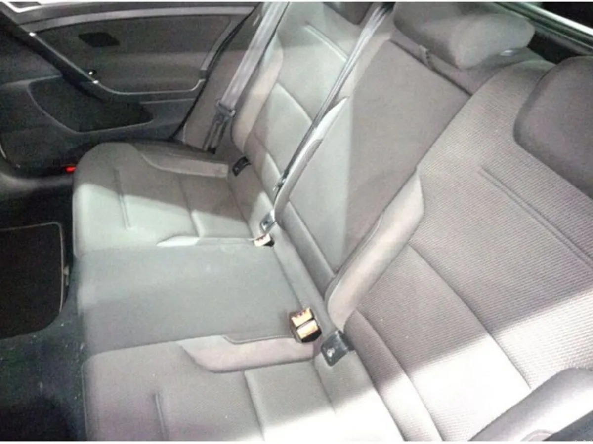 Volkswagen Golf 1.2 Estate Petrol Auto - Image 6