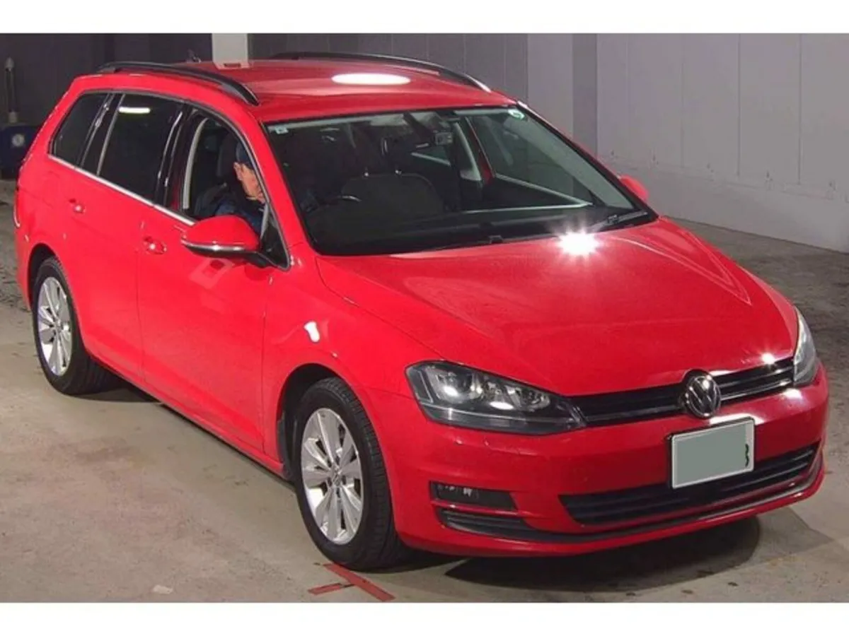 Volkswagen Golf 1.2 TSI Comfortline Bluemotion Est - Image 2