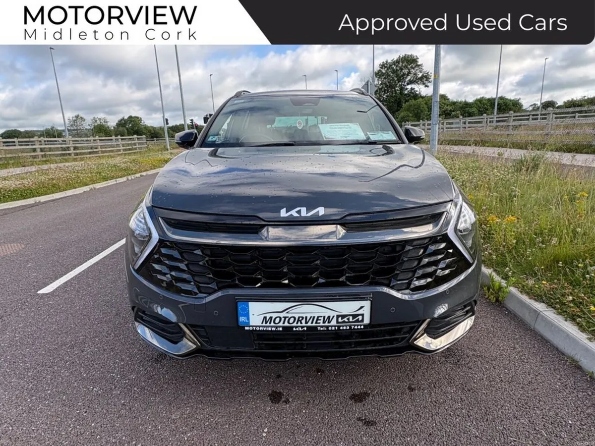 Kia Sportage Phev Anniversary 5DR, **warranty till - Image 3
