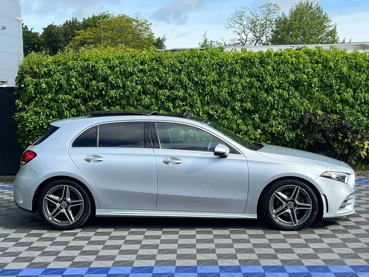 Mercedes-Benz A-Class A200d AMG-LINE PREMIUM PLUS - Image 2