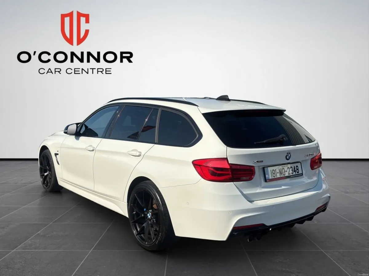 BMW 3-Series 320D Xdrive Carries the family, embar - Image 4