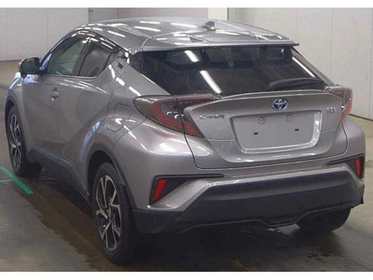 Toyota C-HR 1.8 Petrol Hybrid Auto - Image 3