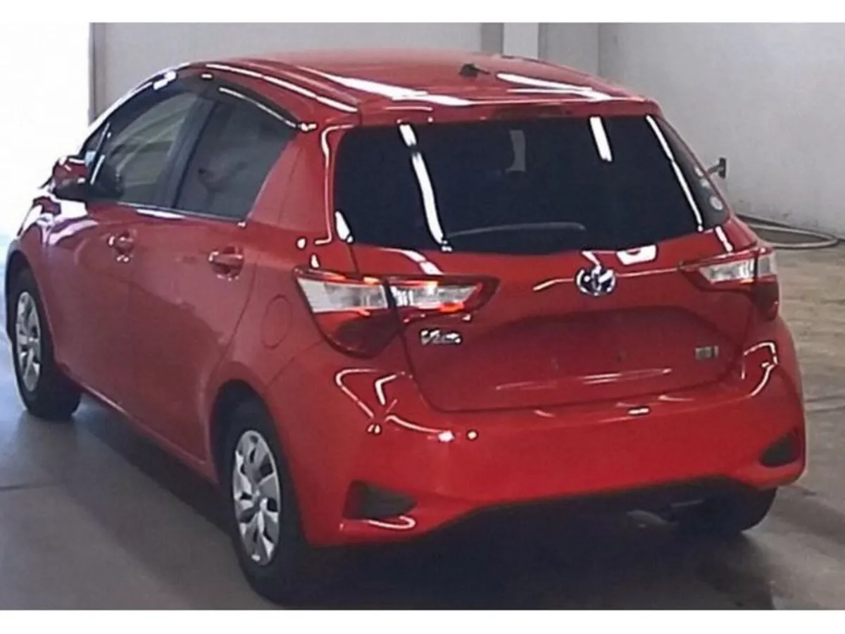Toyota Vitz 1.5 Petrol Hybrid Auto - Image 4