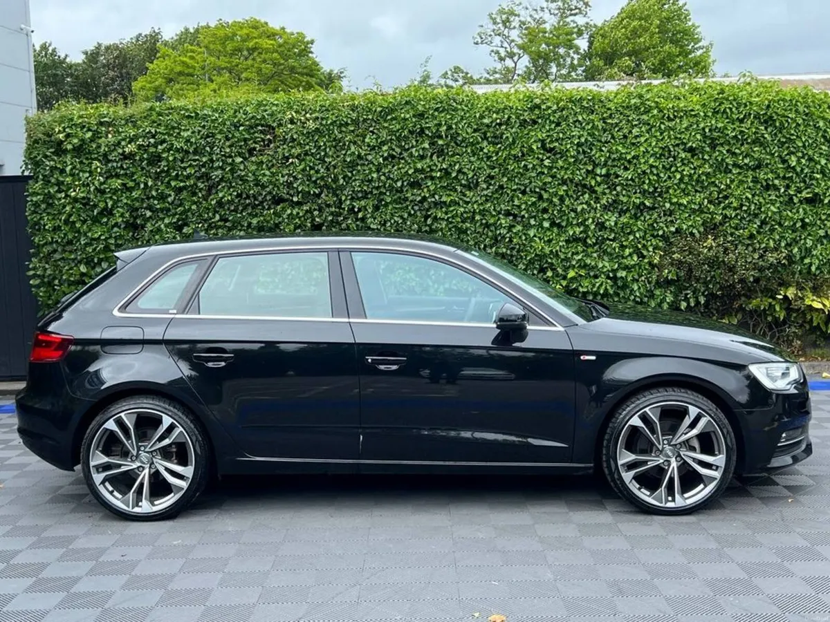Audi A3 S-LINE PACK 1.4 TFSI AUTO // ADAPTIVE CRUI - Image 2
