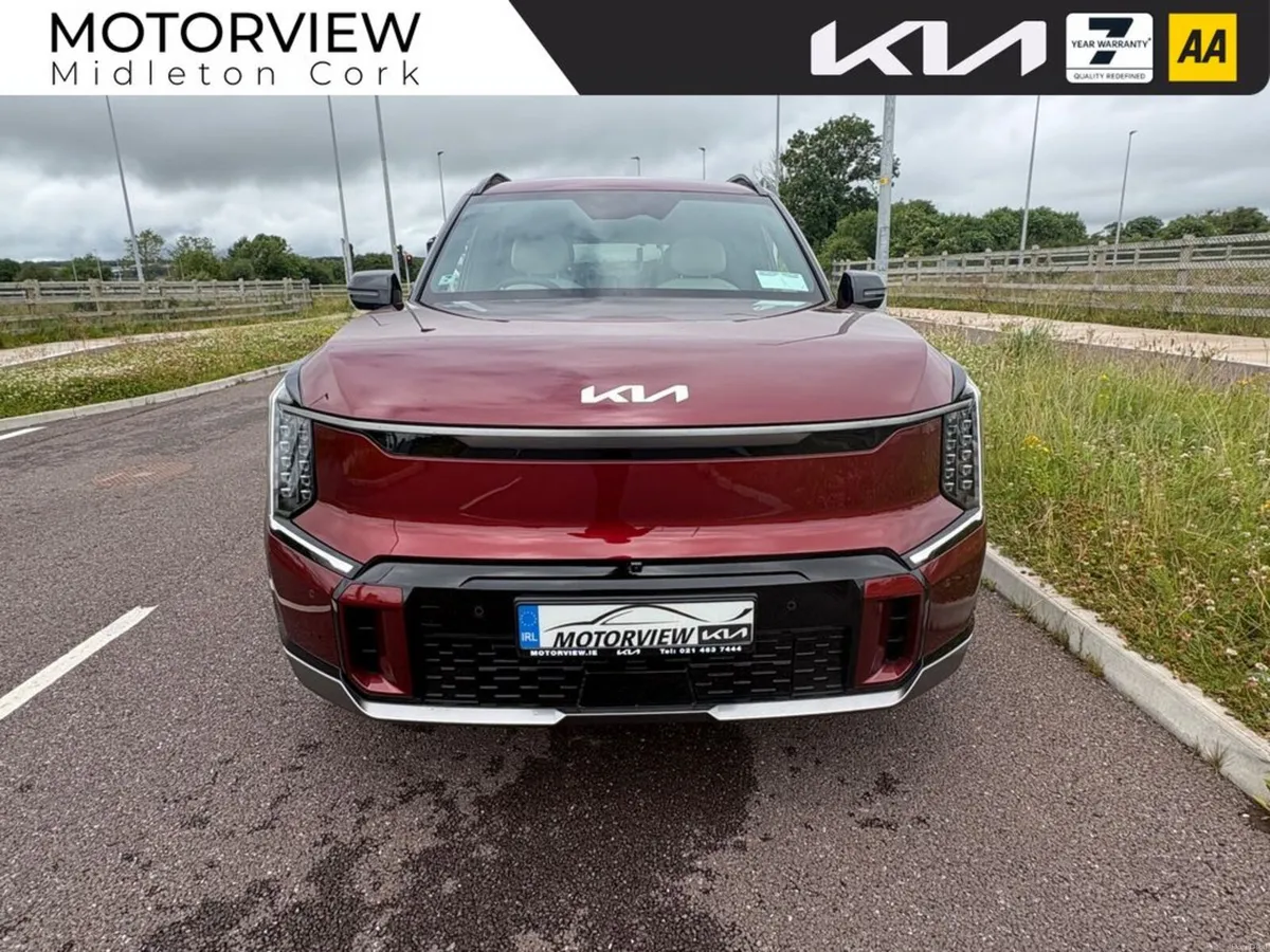 Kia EV9 GT LINE 6 SEATER AWD, **7 year warranty** - Image 3
