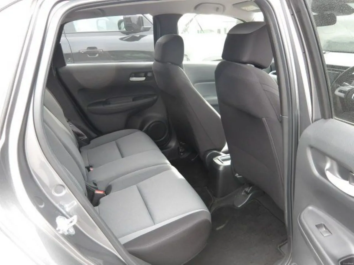 Honda Fit 1.3 Petrol Auto - Image 4