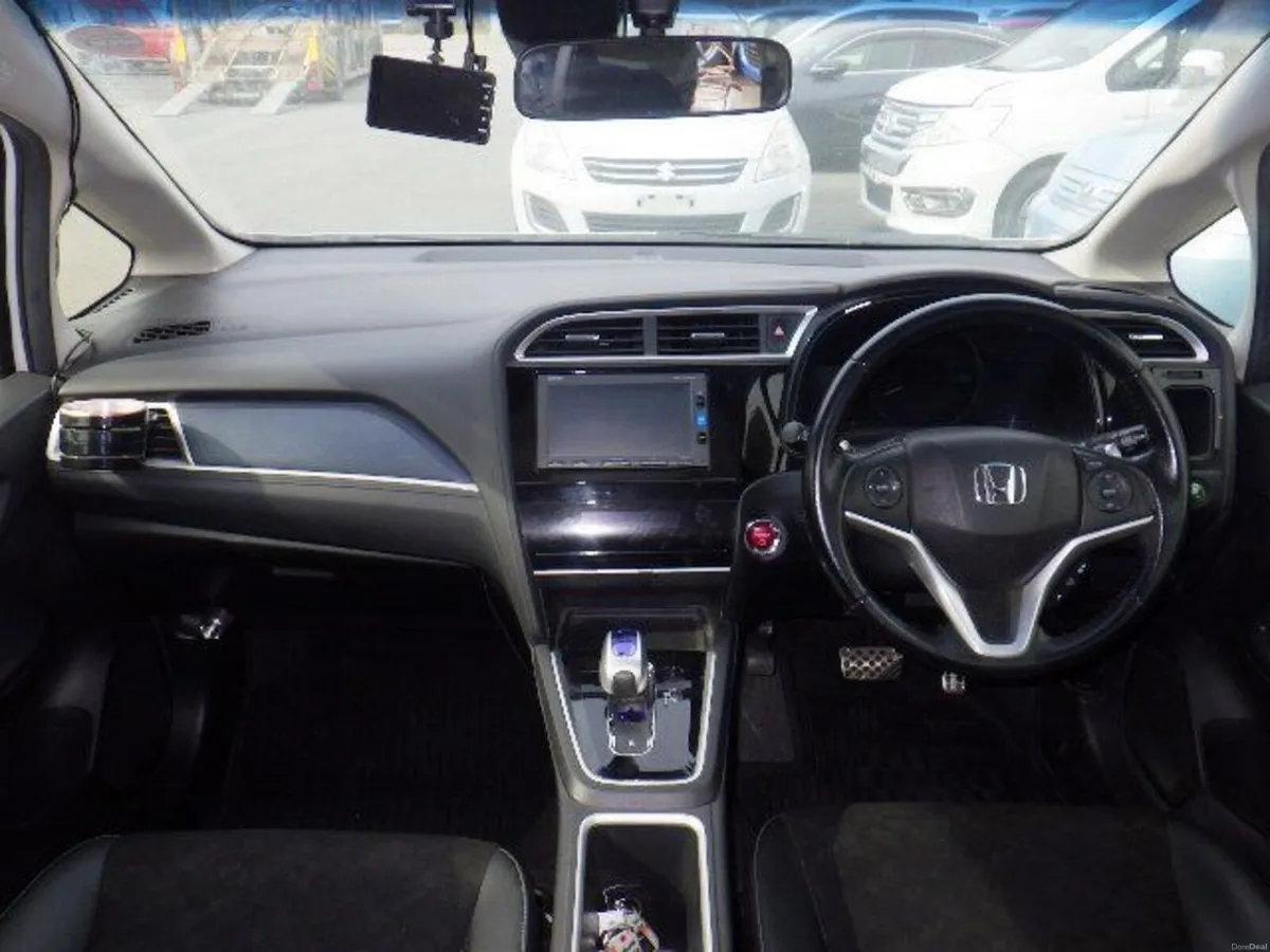 Honda Shuttle 1.5 Petrol Hybrid Auto - Image 5