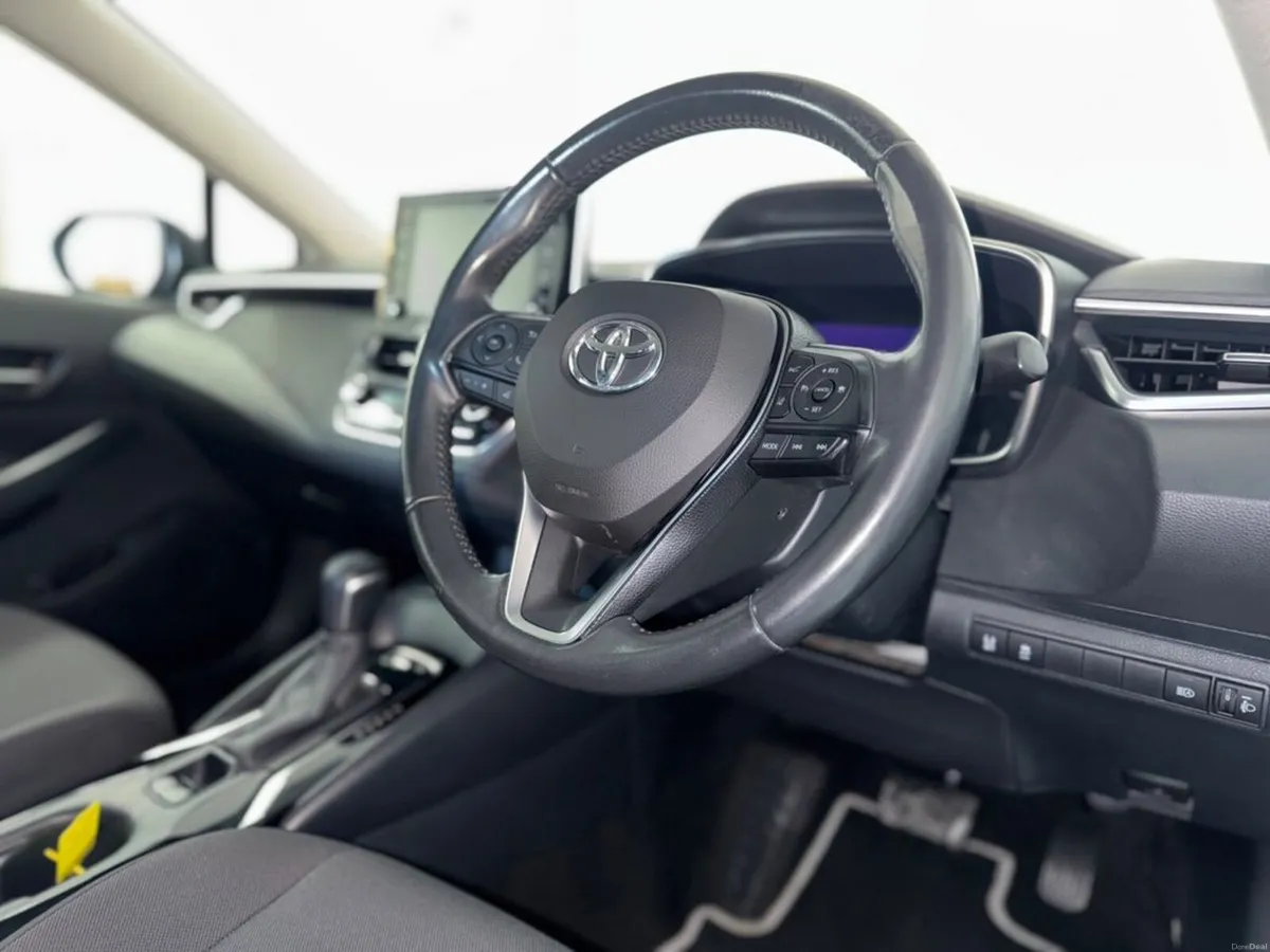 Toyota Corolla Hybrid Luna Saloon 4DR Auto--Sale P - Image 2
