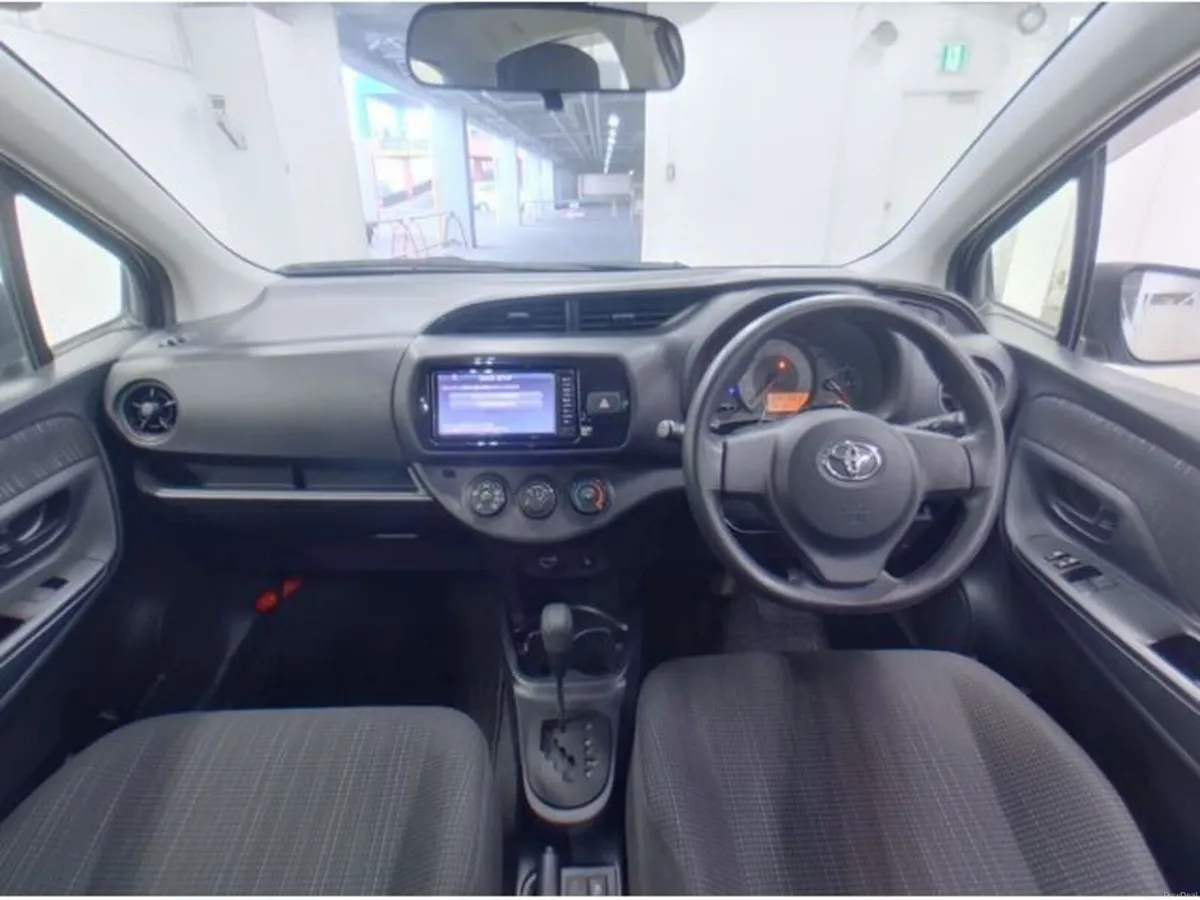 Toyota Vitz 1.0 Petrol Auto - Image 5