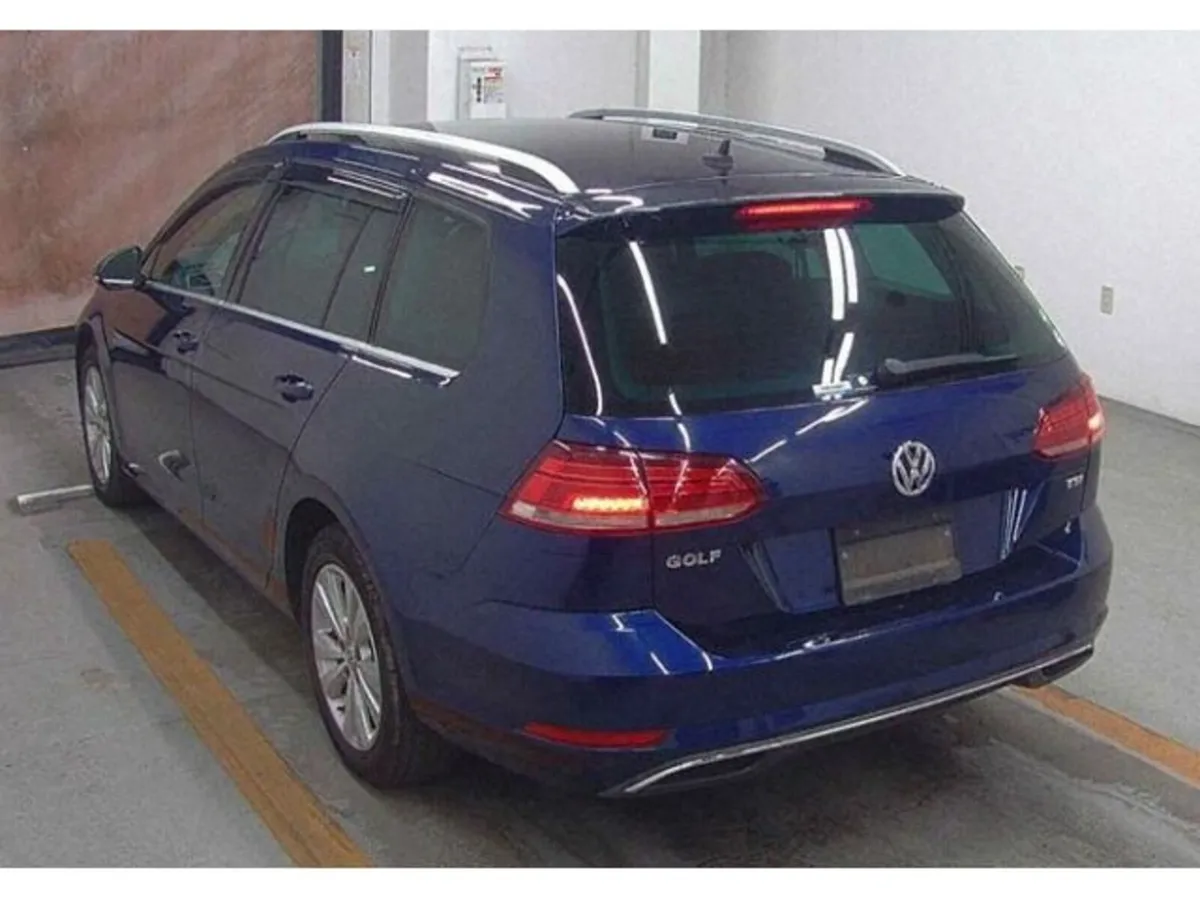 Volkswagen Golf 1.2 Estate Petrol Auto - Image 3