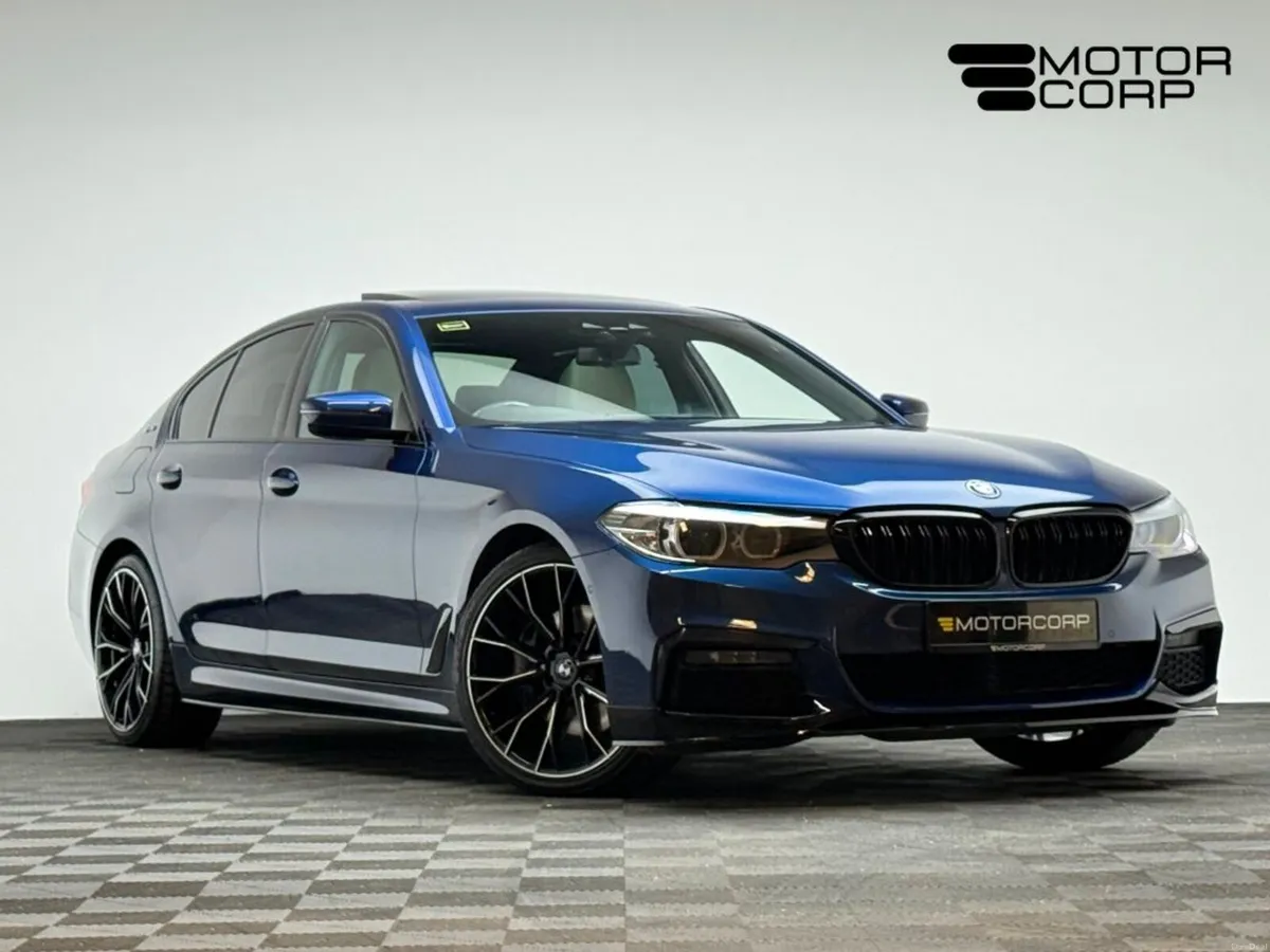 BMW 5-Series 530E M SPORT *SUNROOF* - Image 1