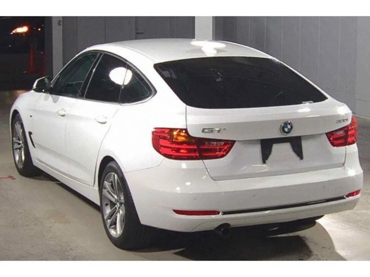 BMW 3-Series 2.0 Petrol Auto - Image 4