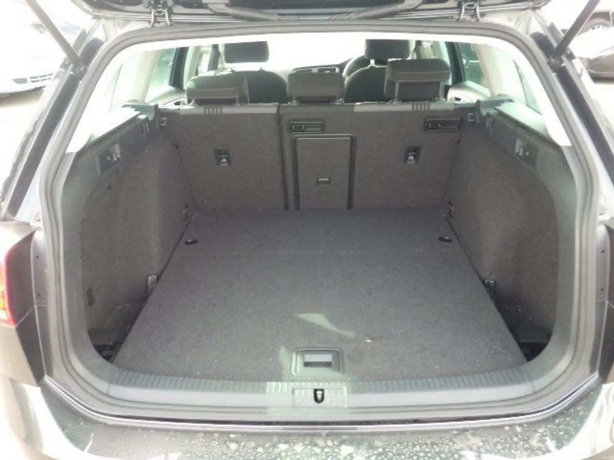 Volkswagen Golf 1.2 Petrol Auto Estate - Image 5