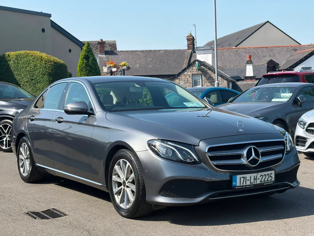 Mercedes-Benz E-Class E200 d D Avantgarde Auto *Lo - Image 3
