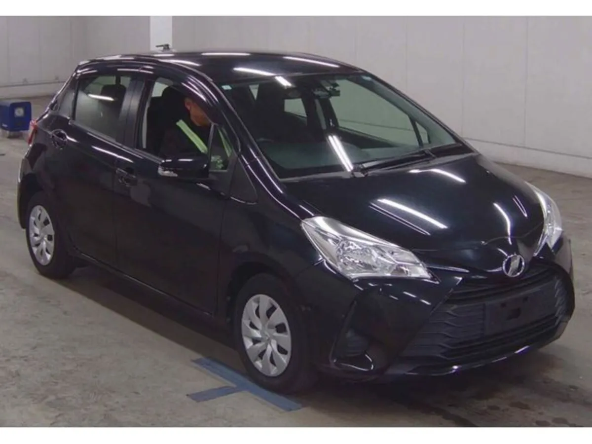 Toyota Vitz 1.0 Petrol Auto - Image 1