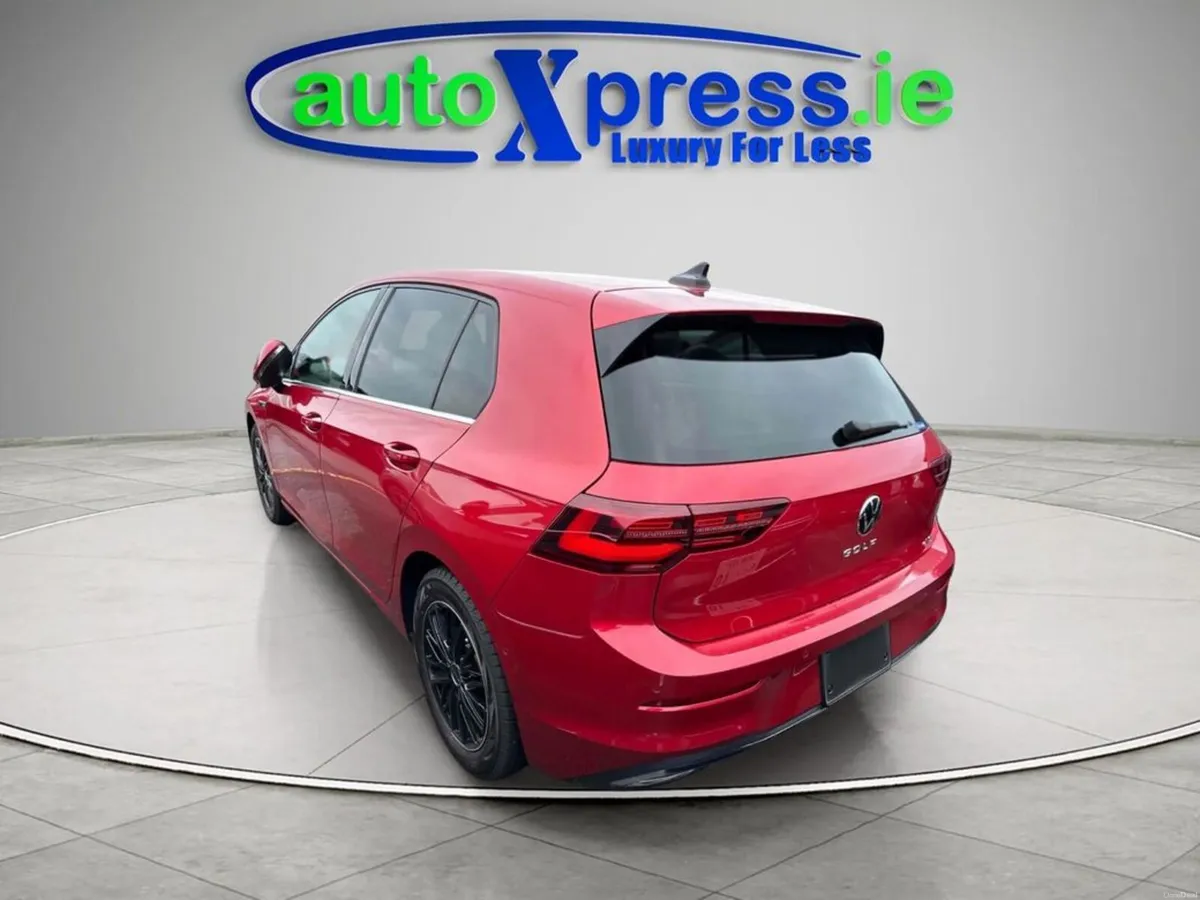 Volkswagen Golf 1.5 ETSI STYLE, Low mileage - Image 3