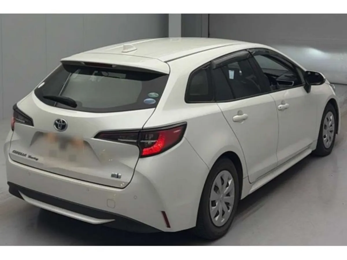 Toyota Corolla 1.8 Toyota Corolla Touring Hybrid G - Image 2