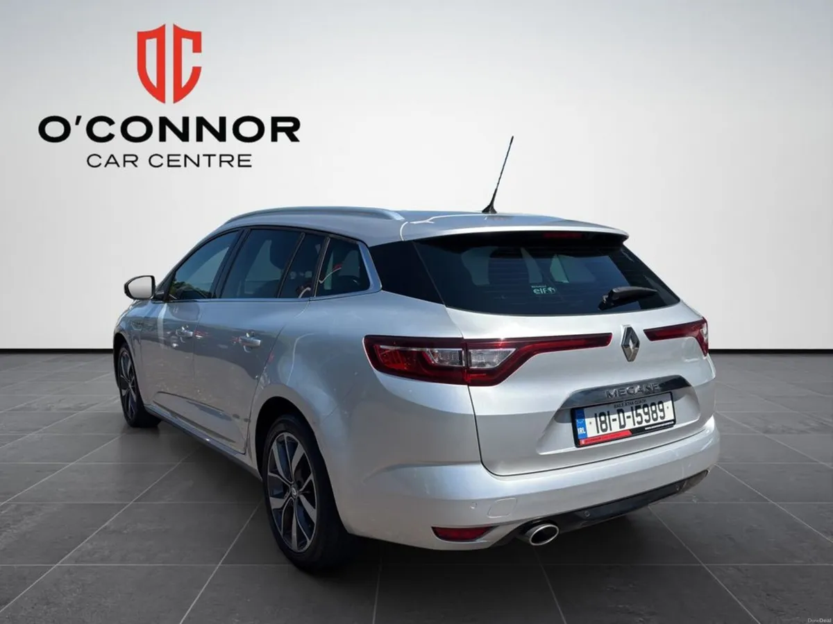 Renault Megane "Big on space, easy on the wallet – - Image 4