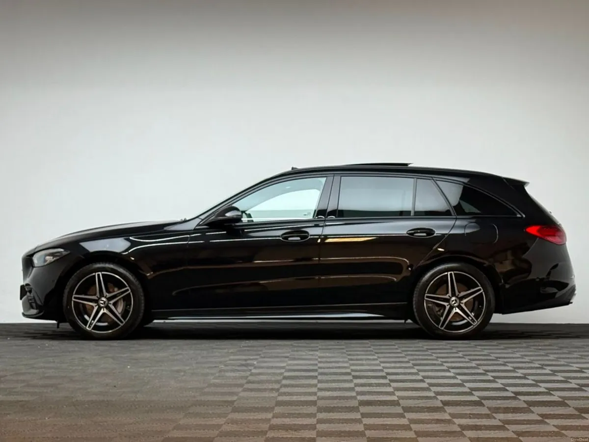 Mercedes-Benz C-Class C300E URBAN EDITION AMG LINE - Image 4
