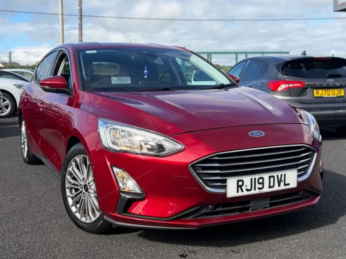 Ford Focus TITANIUM X TDCI - Image 2