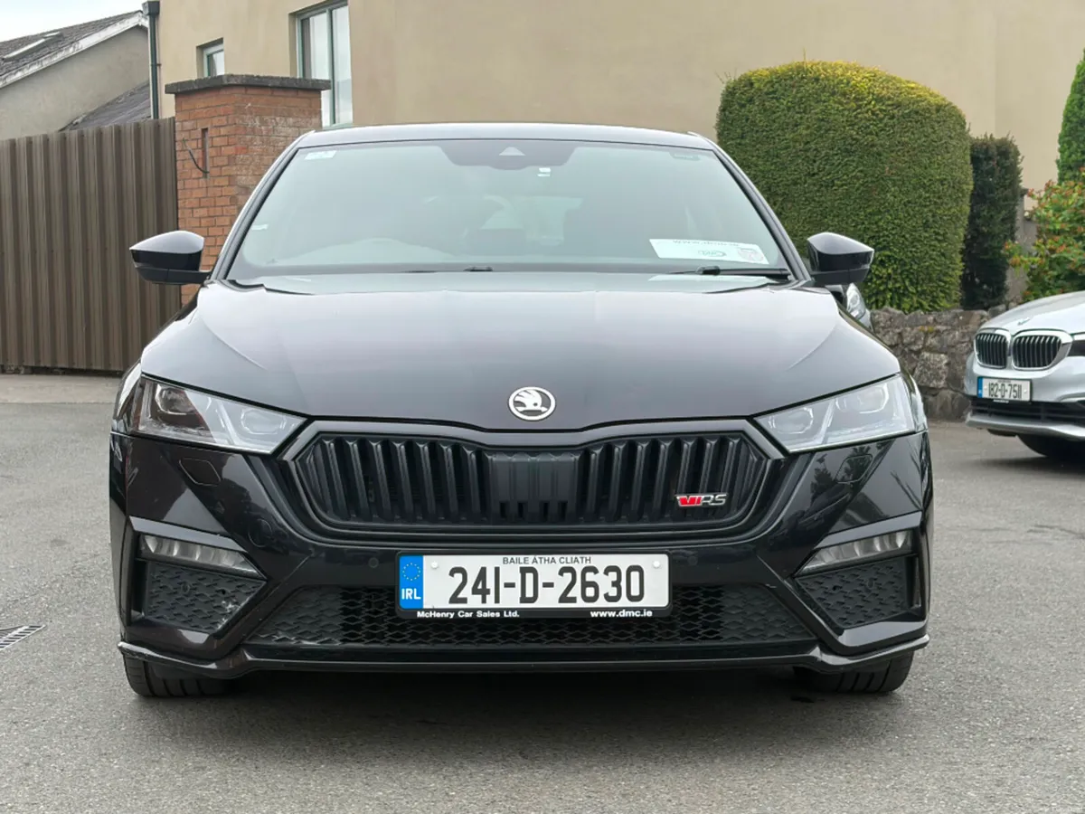 Skoda Octavia VRS 2.0tdi 200HP DSG RS *Low Kils* - Image 2