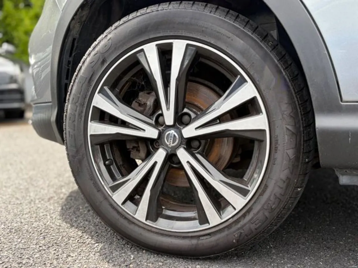 Nissan Qashqai 1.5 DCI N-connecta 5DR - Image 6