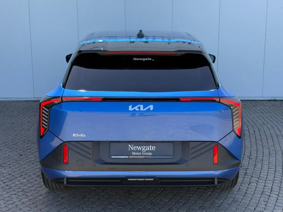 Kia EV4 Hatchback Earth 3 (Long Range) - Image 6