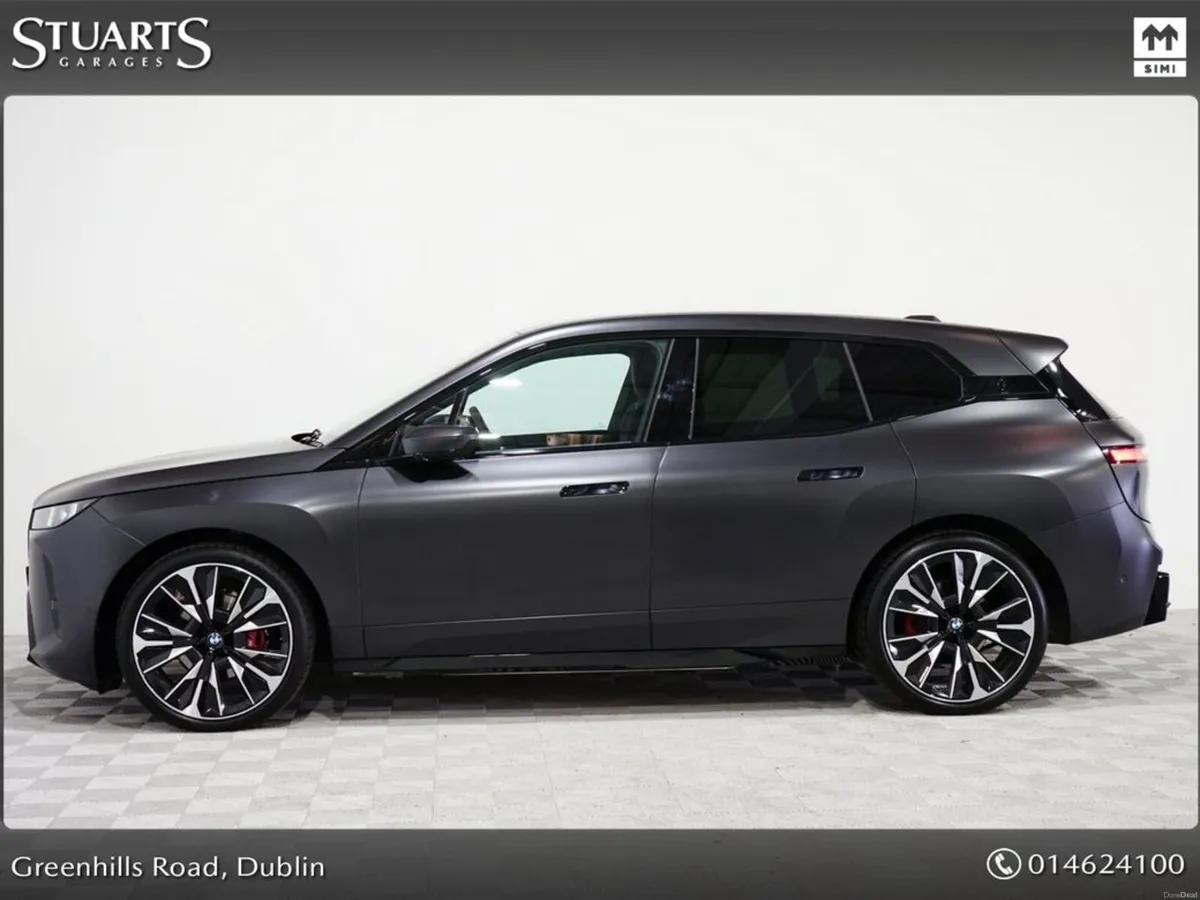 BMW iX BMW IX M-SPORT 45 PRO: FROZEN DEEP GREY II - Image 6
