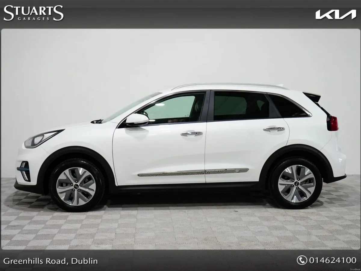 Kia Niro NIRO EV 64KW BATTERY. METALLIC WHITE, BLA - Image 6