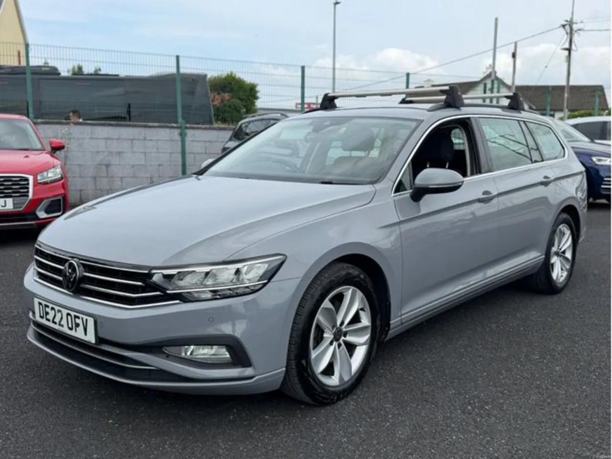Volkswagen Passat SE NAV TDI - Image 3