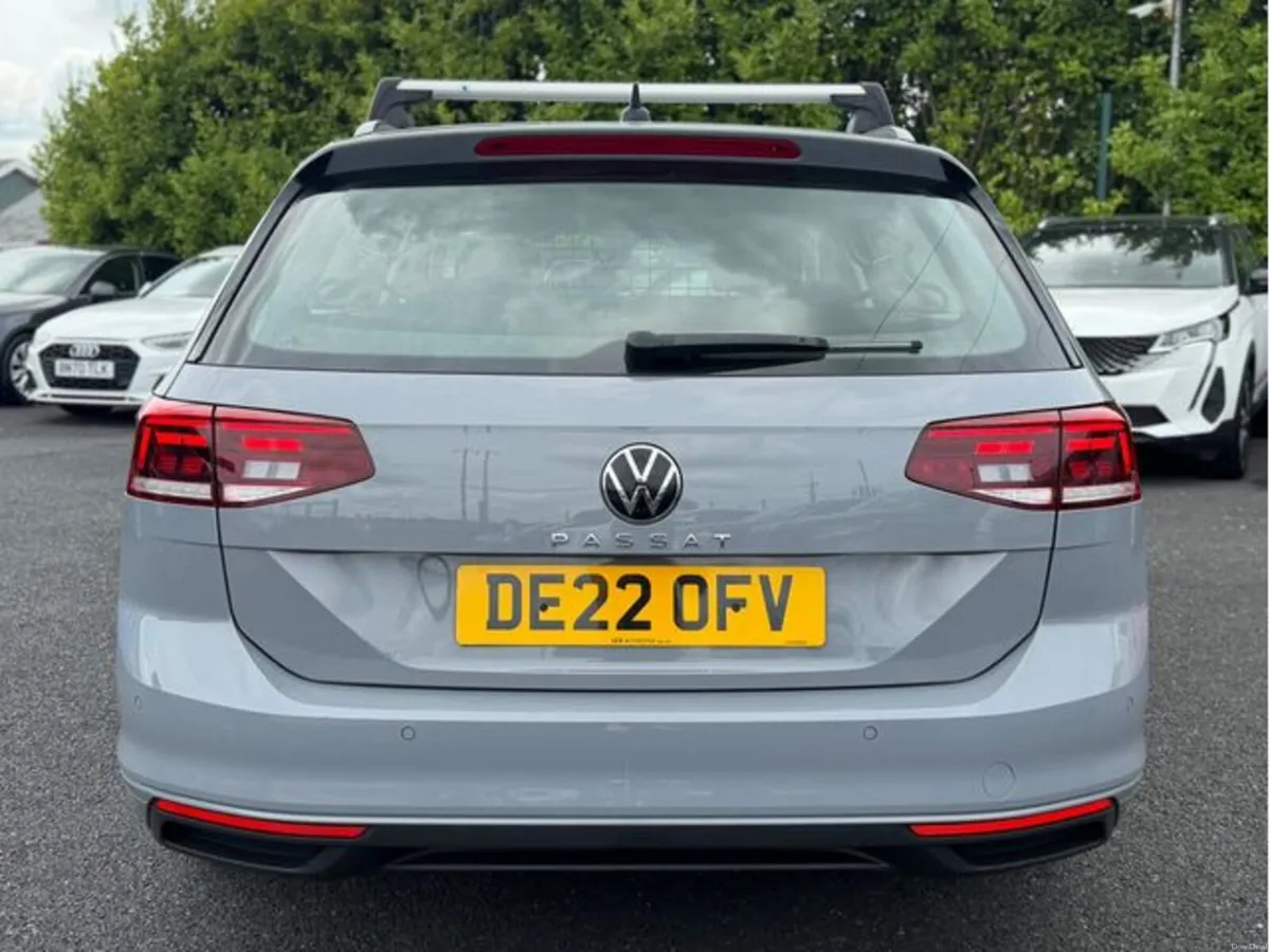 Volkswagen Passat SE NAV TDI - Image 6