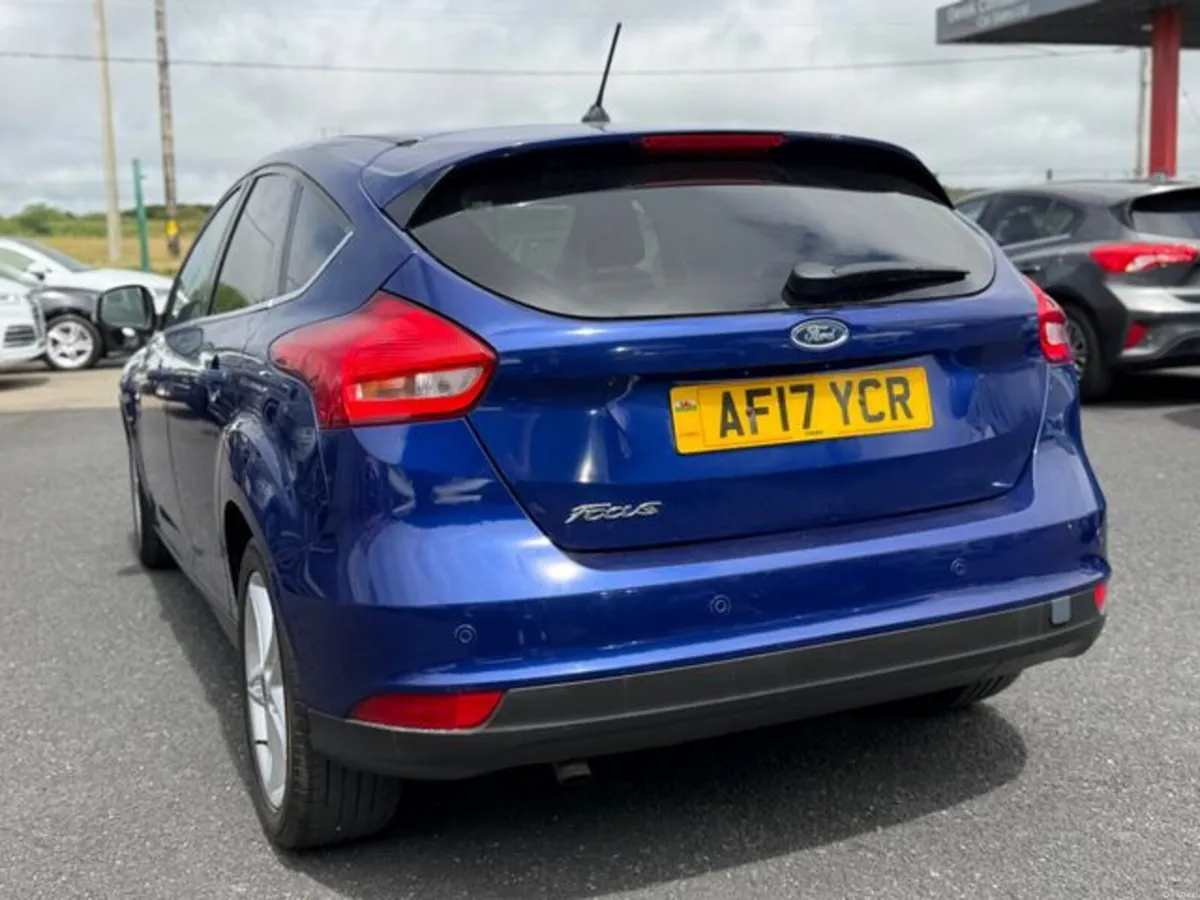 Ford Focus ZETEC EDITION TDCI - Image 3