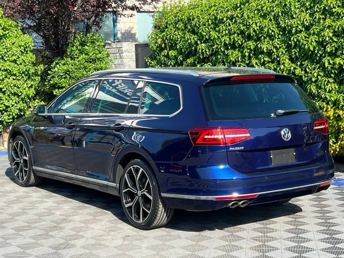 Volkswagen Passat HIGHLINE R-LINE PACK VARIANT 2.0 - Image 5