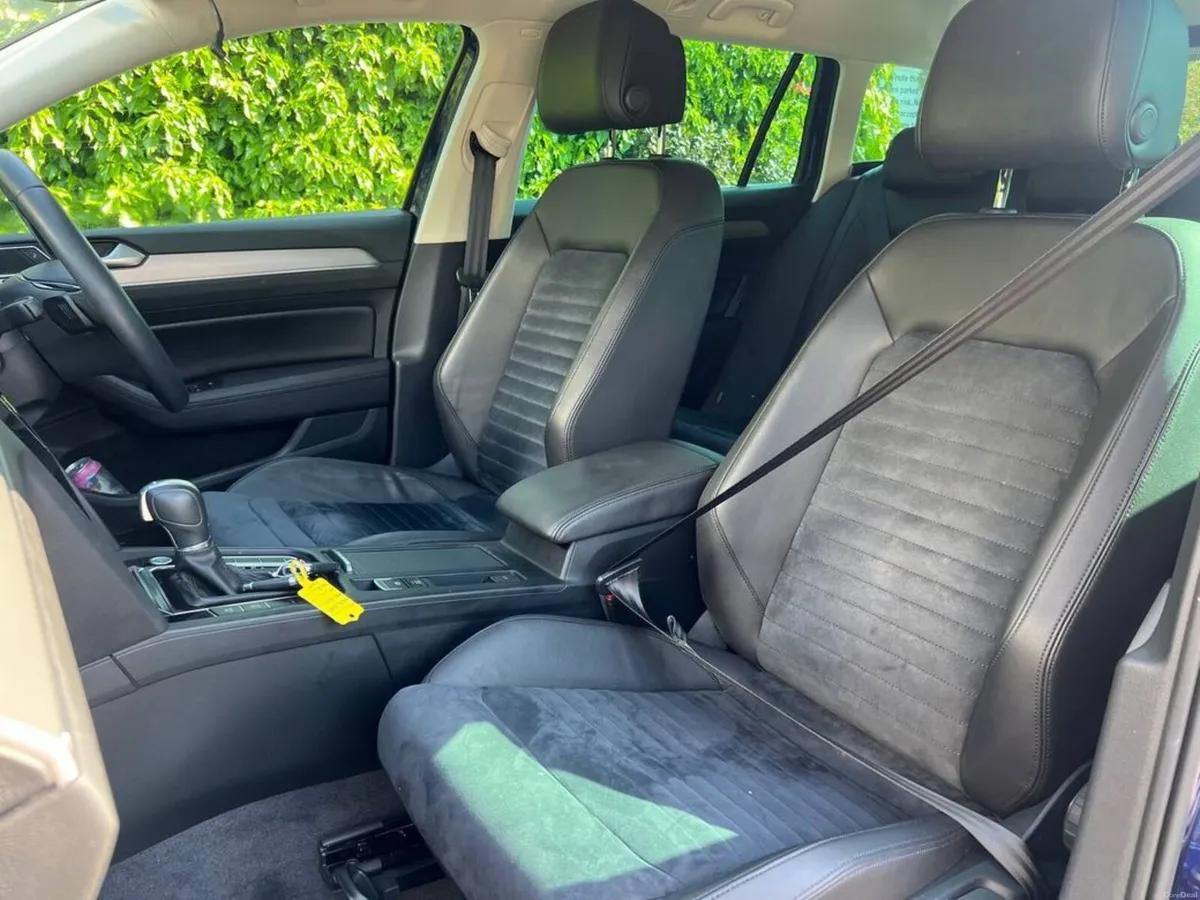 Volkswagen Passat HIGHLINE R-LINE PACK VARIANT 2.0 - Image 6