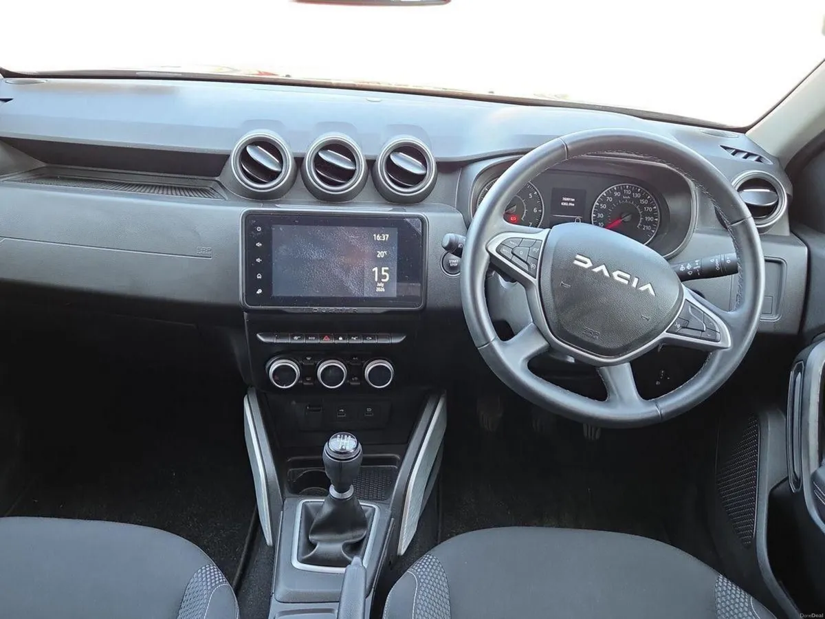 Dacia Duster 1.5 Blue dCi 115  Journey - Image 2