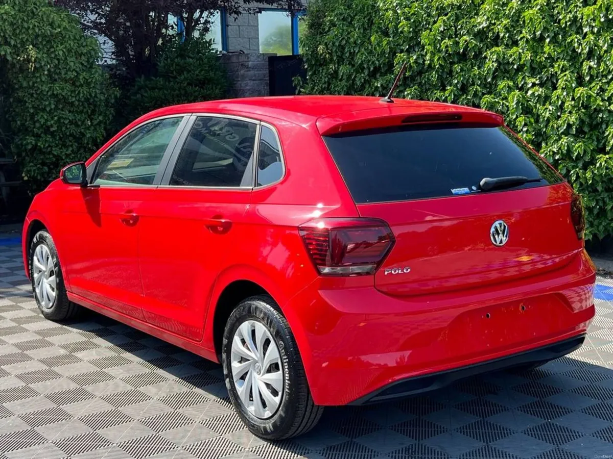 Volkswagen Polo 1.0 TSI AUTO // VERY LOW MILEAGE / - Image 5