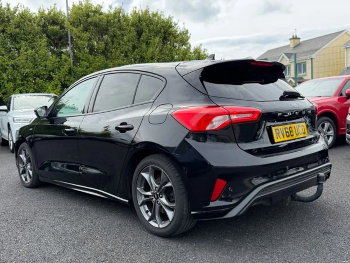 Ford Focus ST-LINE TDCI - Image 4