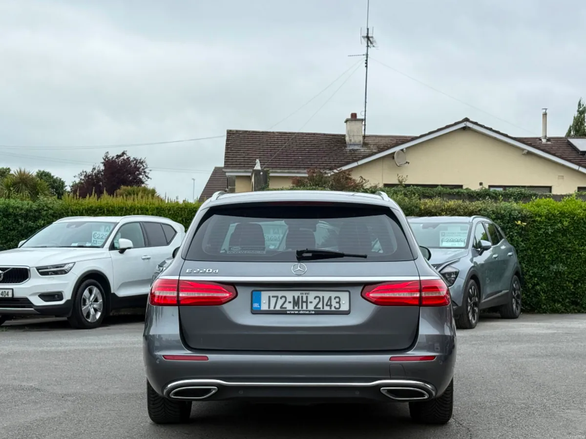 Mercedes-Benz E-Class E220D AVANTGARDE ESTATE AUTO - Image 6