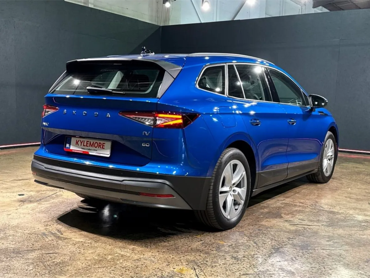 Skoda Enyaq FULLY ELECTRIC ESTATE - AUTOMATIC - iV - Image 3