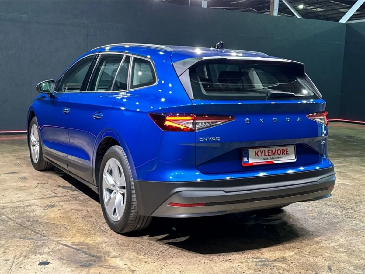 Skoda Enyaq FULLY ELECTRIC ESTATE - AUTOMATIC - iV - Image 5