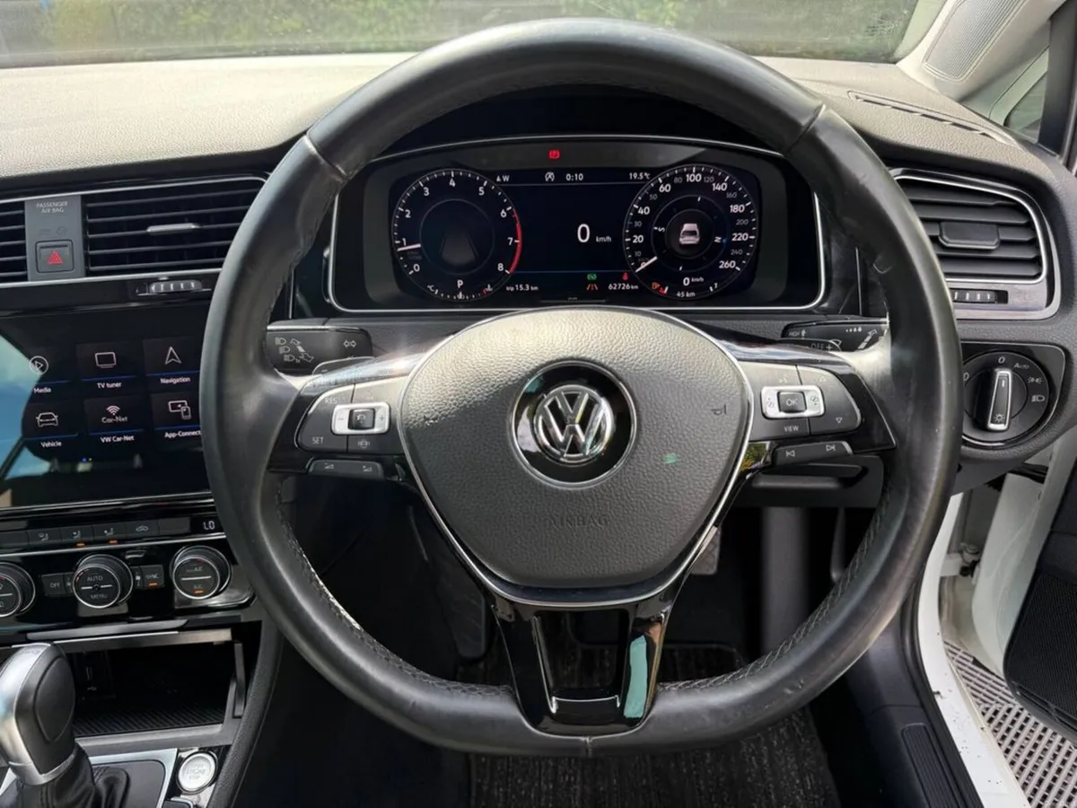 Volkswagen Golf HIGHLINE 1.4 TSI AUTO // SERVICE H - Image 4