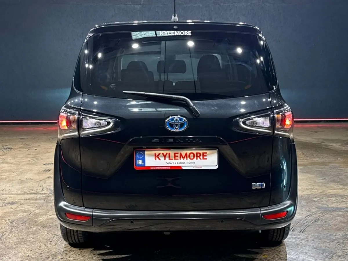 Toyota Sienta 1.5 HYBRID 7 SEATER - PUSH BUTTON ST - Image 4