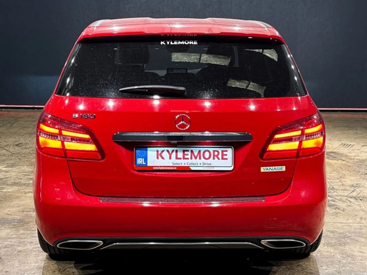 Mercedes-Benz B-Class 1.6 AUTOMATIC B180 - BLACK H - Image 4
