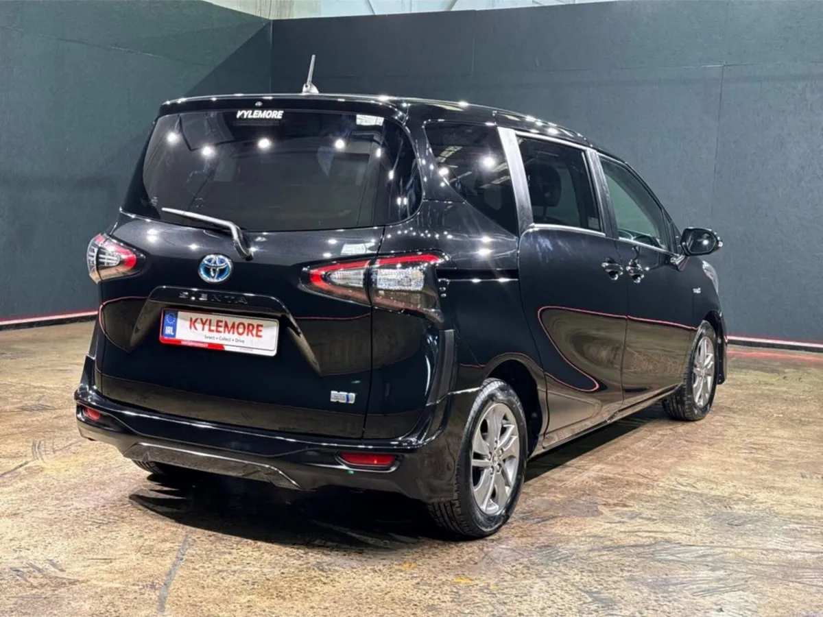 Toyota Sienta 1.5 HYBRID 7 SEATER - MODELISTA BODY - Image 3